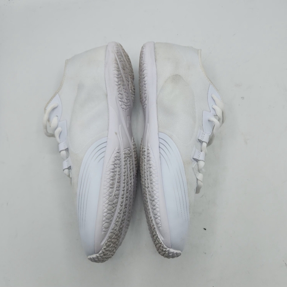 Varsity Spirit Phantom Cheer Shoes Ultra Lightweight Superior Grip In White 10 - Picture 13 of 16